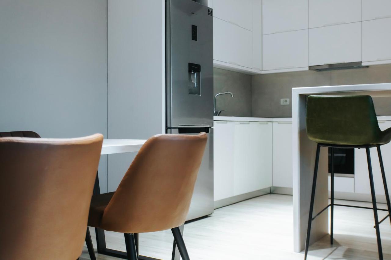 Apartment The Heart Of Tirana